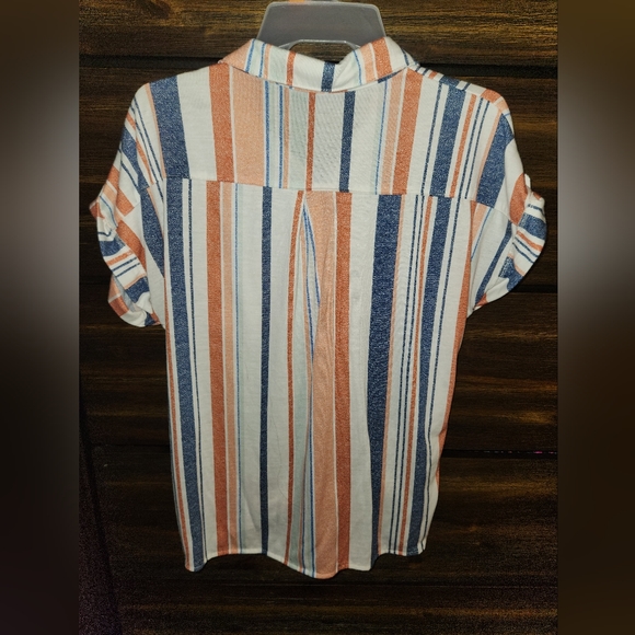 Short sleeve casual top - Picture 2 of 2